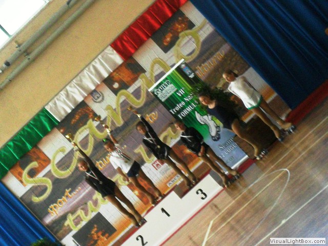 podio_catarci_valeria__3_class._e_4_catarci_teresa_2011_022